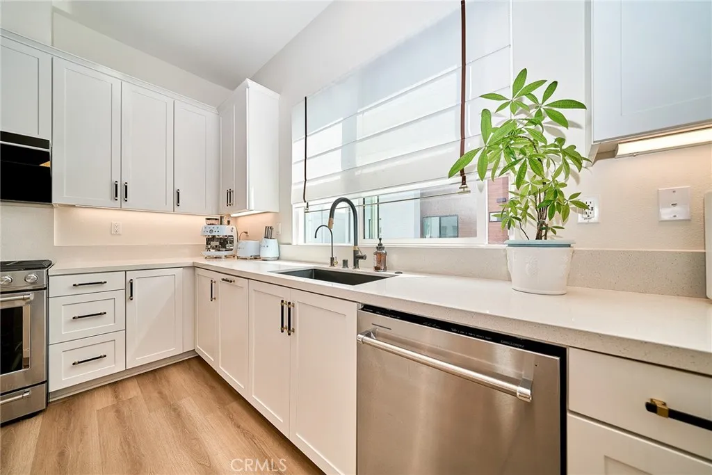 Additional image 62 of 16330 Moonstone Cir, Tustin, CA 92782