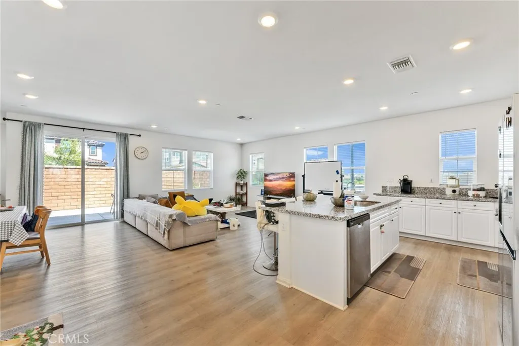 Additional image 6 of 4009 E Catalina St, Ontario, CA 91761