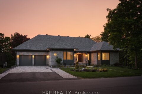 Additional image 9 of 26 Clovelly Road W, Ottawa, ON, K1J 6M2