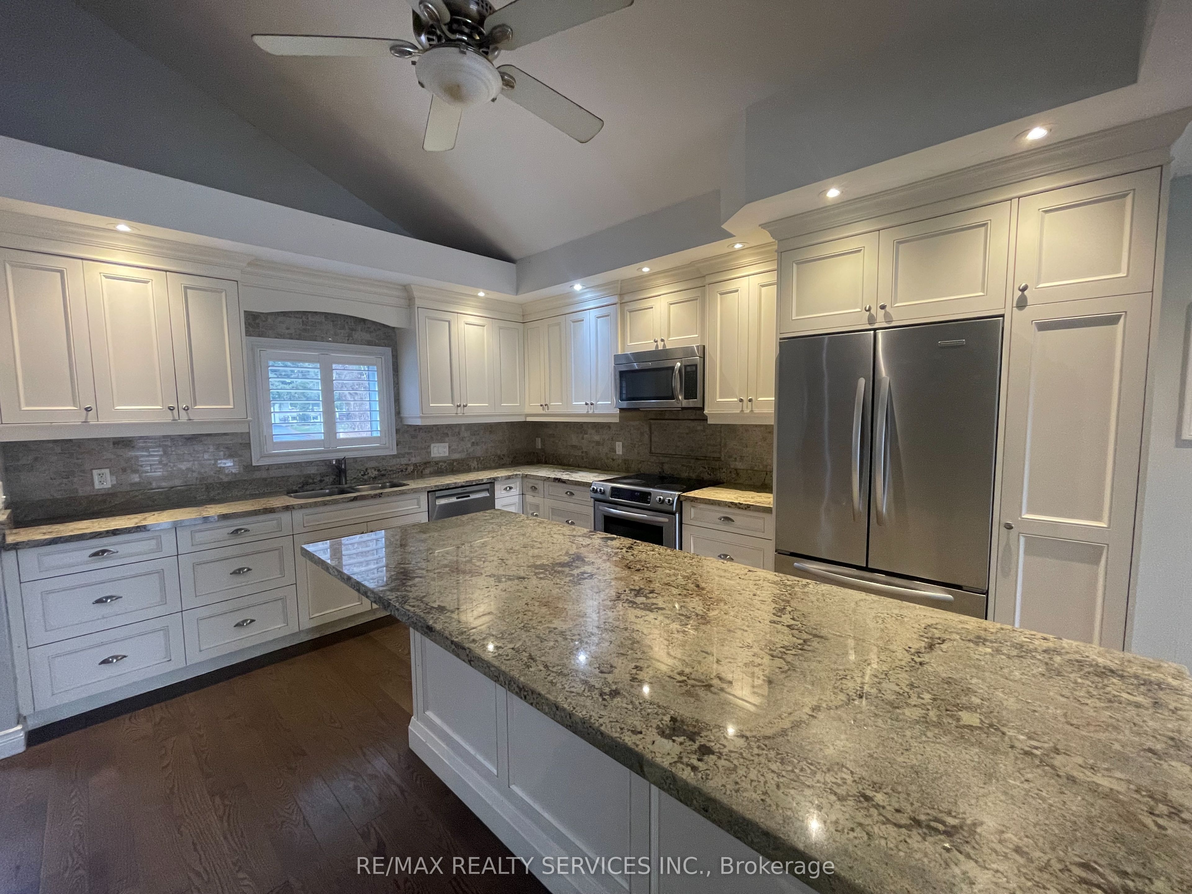 109 River Road, Brampton, ON, L6X 0A9 photo 2