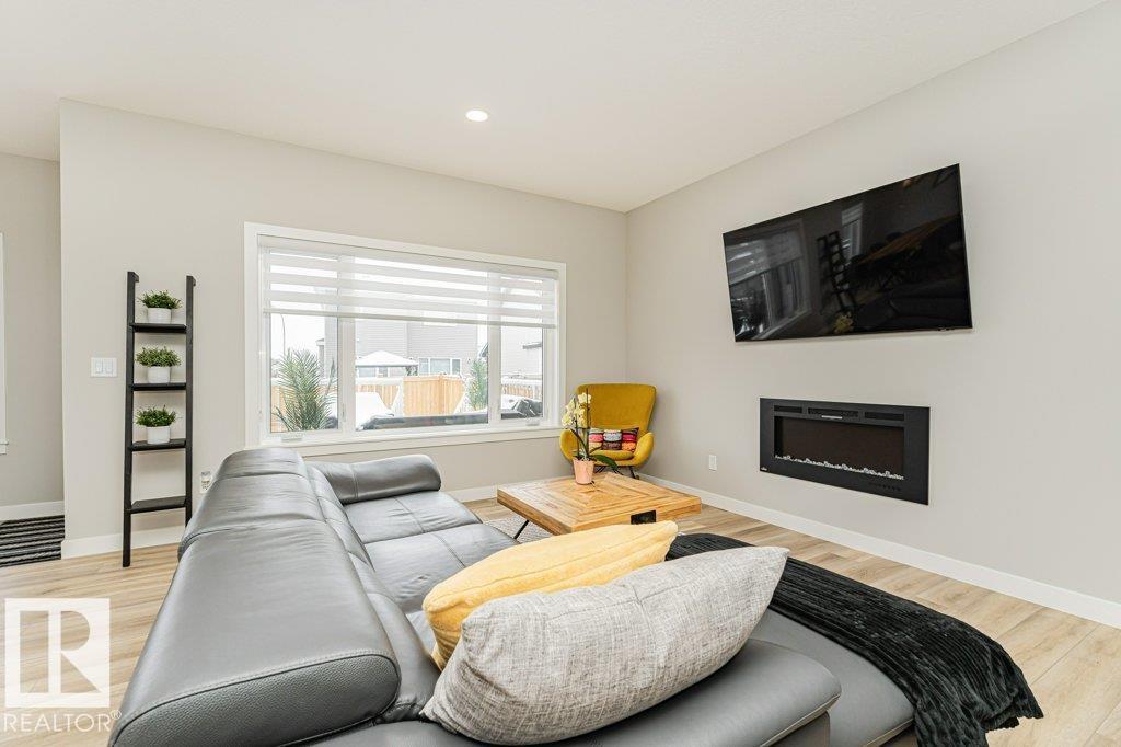 Additional image 5 of 10606 96 Street, Morinville, AB, T8R2N5