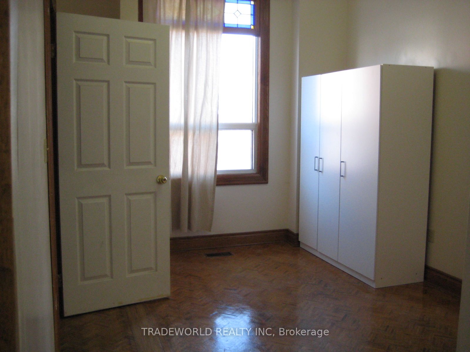 Additional image 5 of Main Fl-759 Gerrard Street E, Toronto, ON, M4M 1Y5