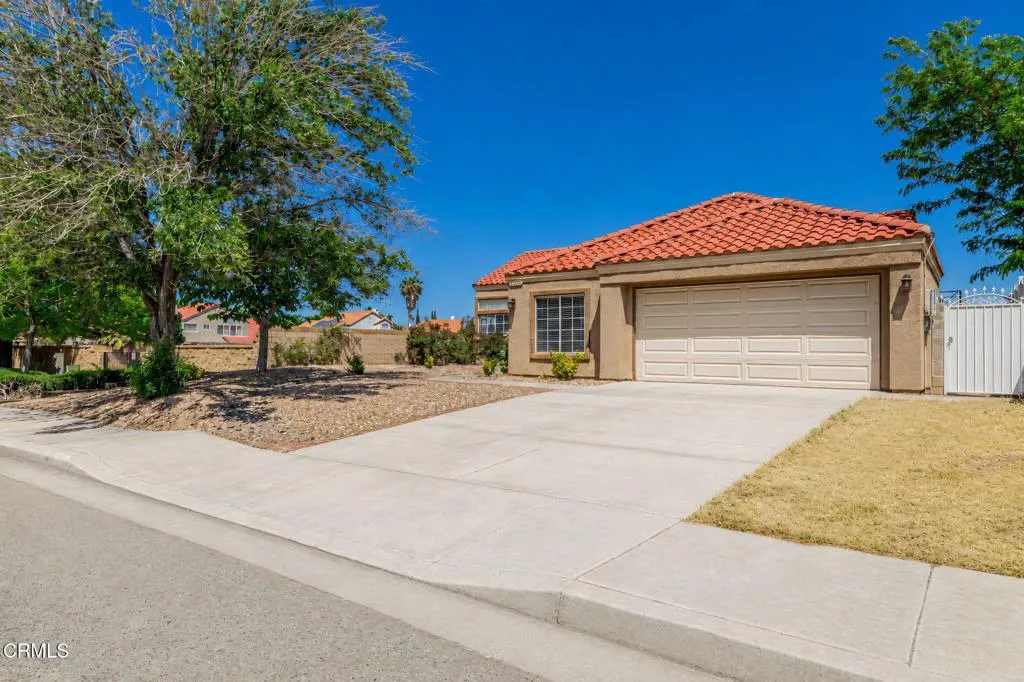 37064 Springfield Street, Palmdale, CA 93552 photo 2