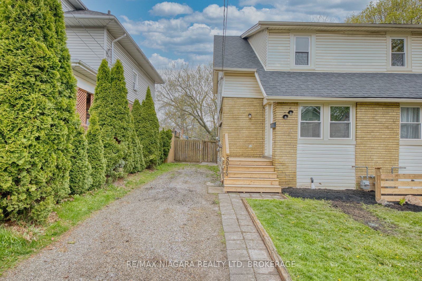 Additional image 2 of 5015 Fifth Avenue, Niagara Falls, ON, L2E 4S6