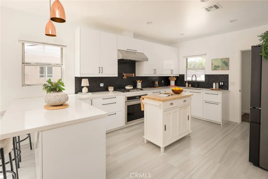 Additional image 43 of 1739 N Niagara St, Burbank, CA 91505