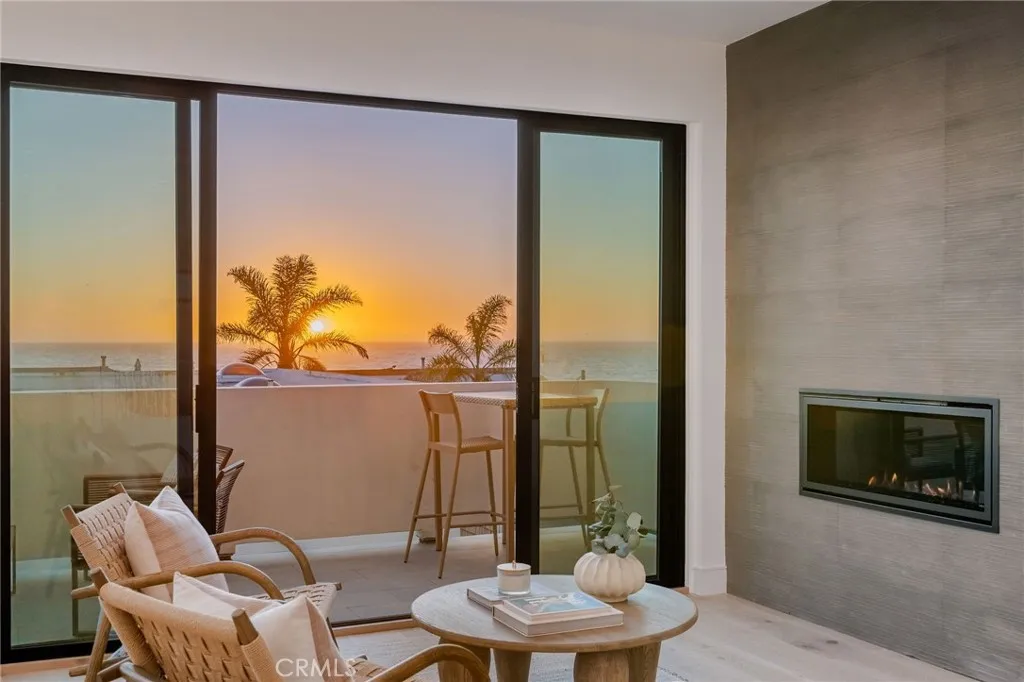 Additional image 52 of 89 Bayview Dr, Manhattan Beach, CA 90266
