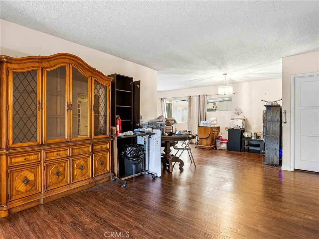 Additional image 15 of 836 N Parish Place, Burbank, CA 91506
