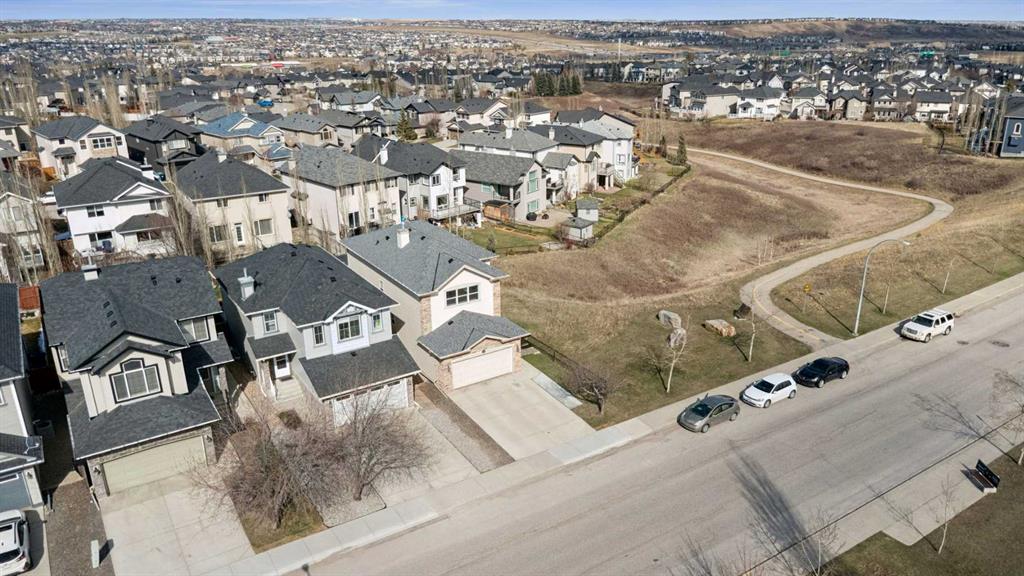 Additional image 2 of 357 Kincora Drive NW, Calgary, AB, T3R 1N3