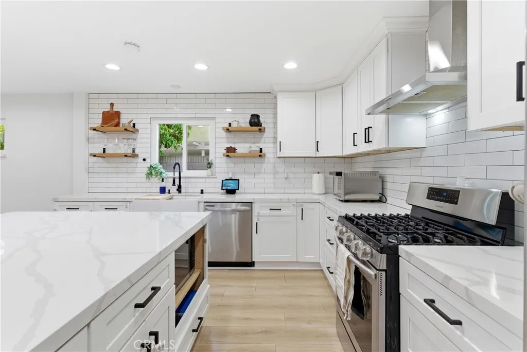 Additional image 41 of 1806 W Saint Andrew Pl, Santa Ana, CA 92704