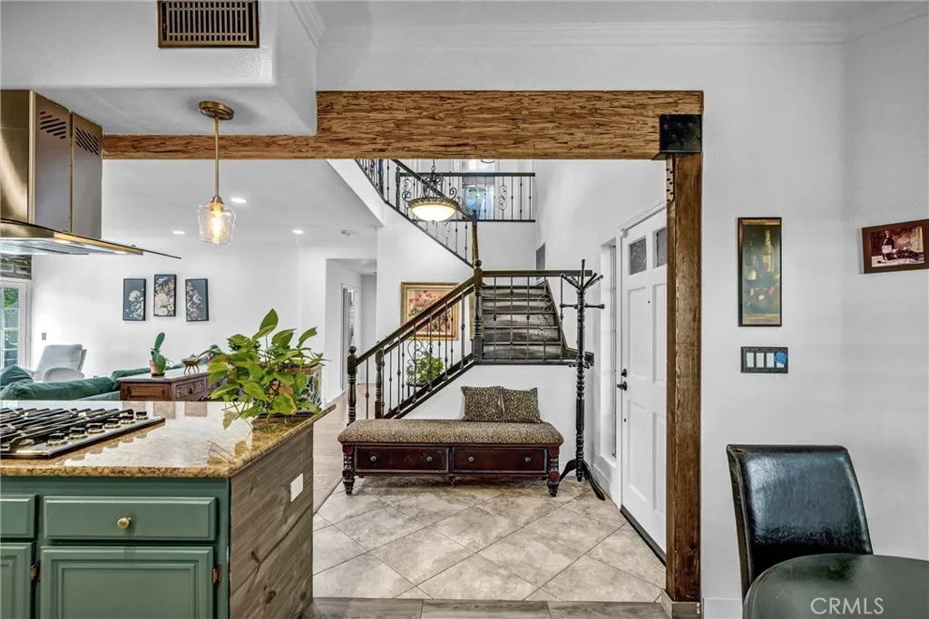 Additional image 6 of 28314 Easton Ln, Saugus, CA 91350