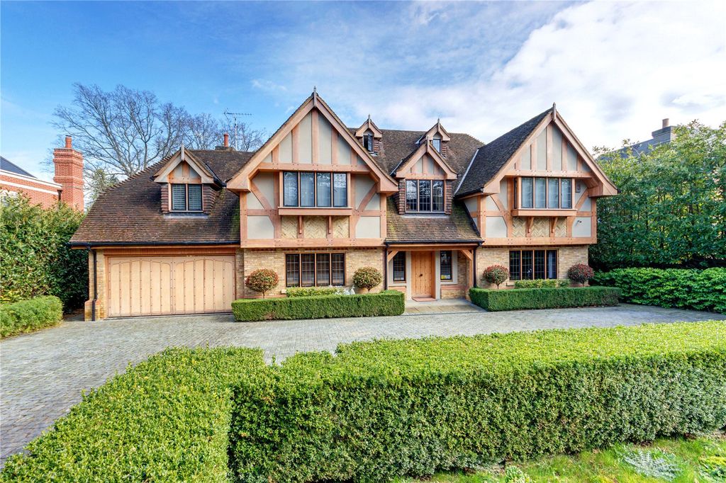 Additional image 3 of 5 bed detached house for saleNewlands Avenue, Radlett WD7
