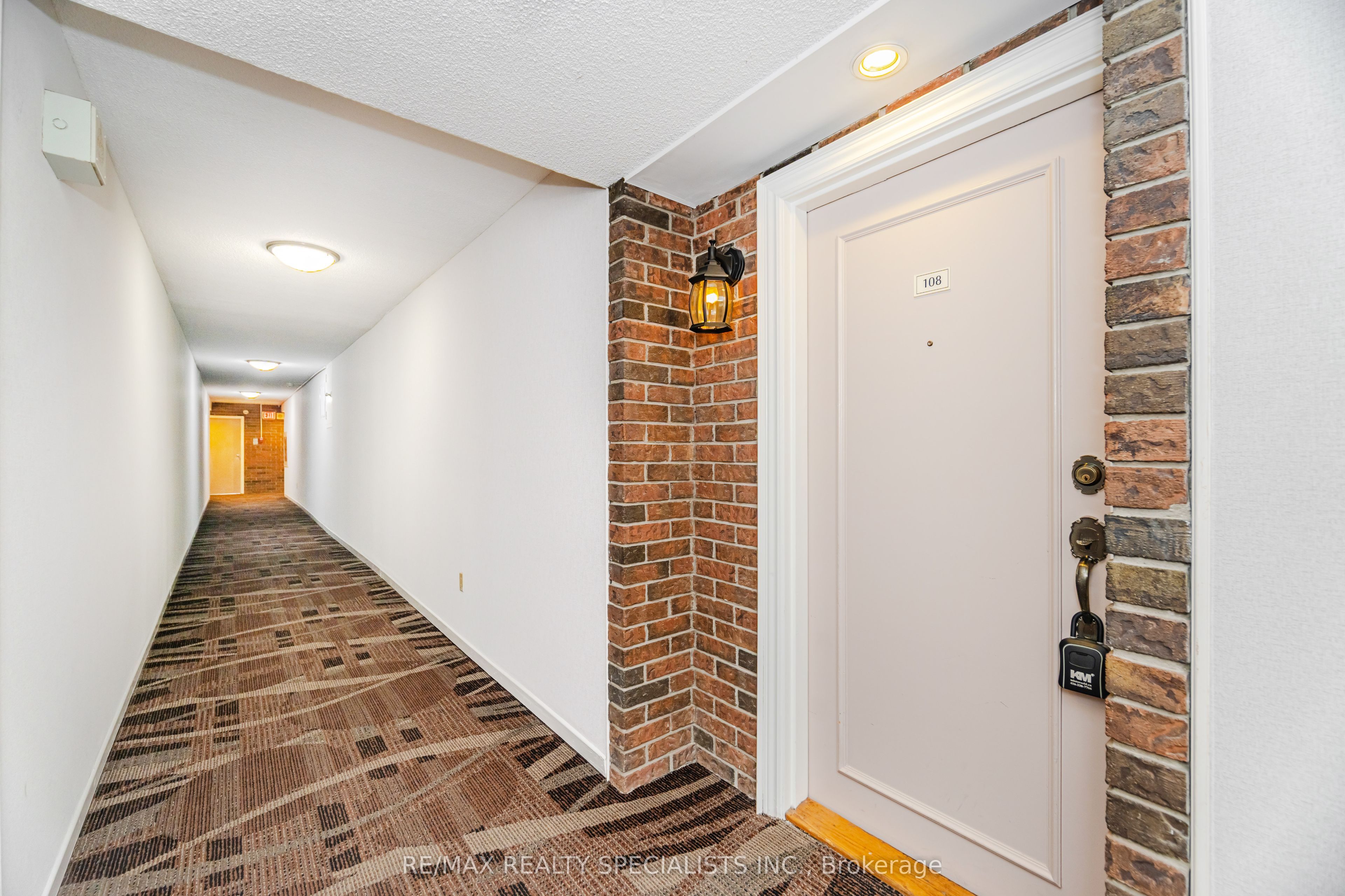 Additional image 6 of 108-3 Lisa Street, Brampton, ON, L6T 4A2
