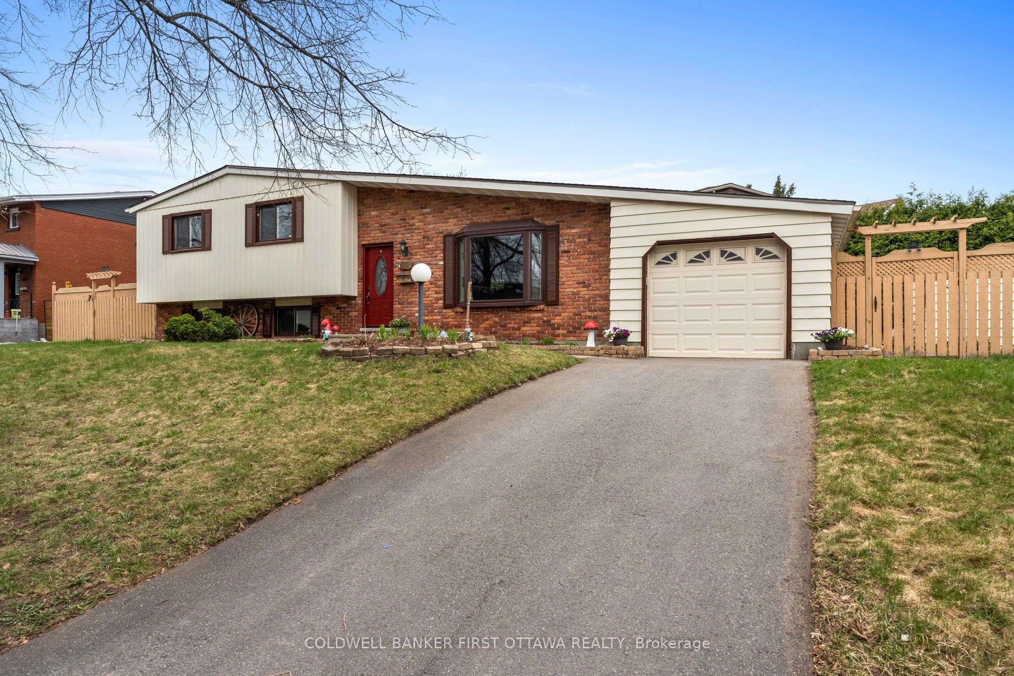 2681 Moncton Road, Ottawa, ON, K2B 7V9