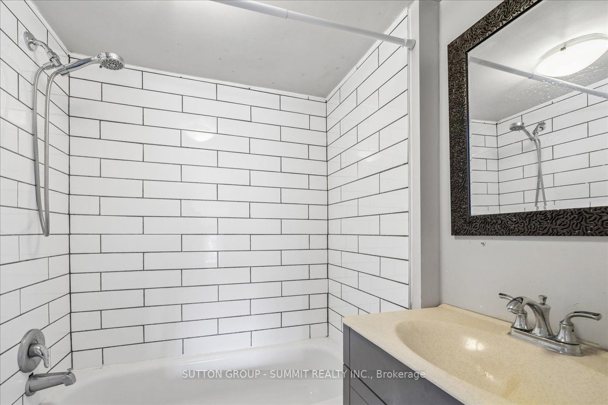 Additional image 5 of 155 1/2 Lake Street, St. Catharines, ON, L2R 5Y5