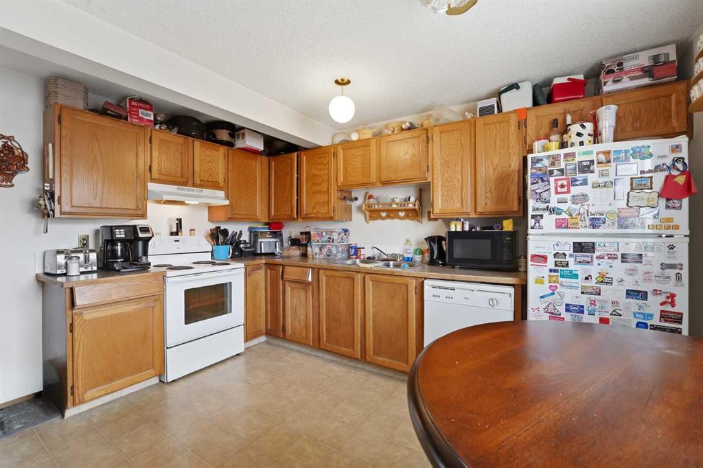 Additional image 4 of 39 Greene Close, Red Deer, AB, T4P 3B4