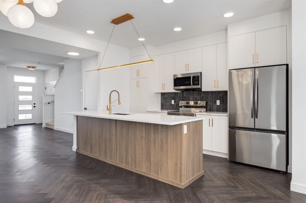 Additional image 6 of 219 Sora Boulevard SE, Calgary, AB, T3S 0M1