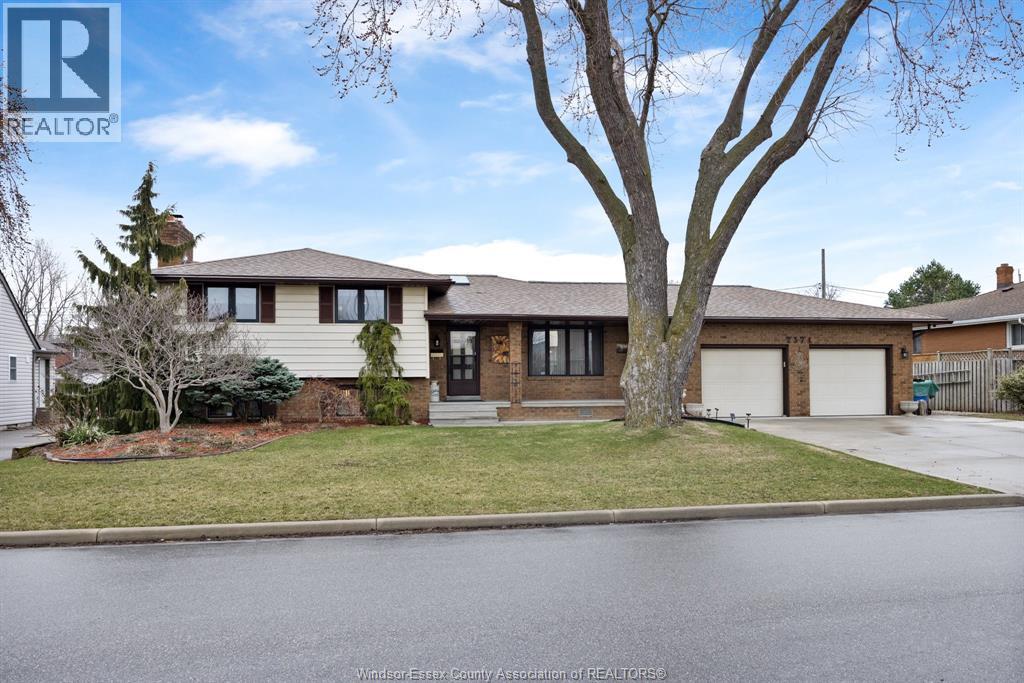 2374 Randolph Avenue, Windsor, ON, N8E3X4