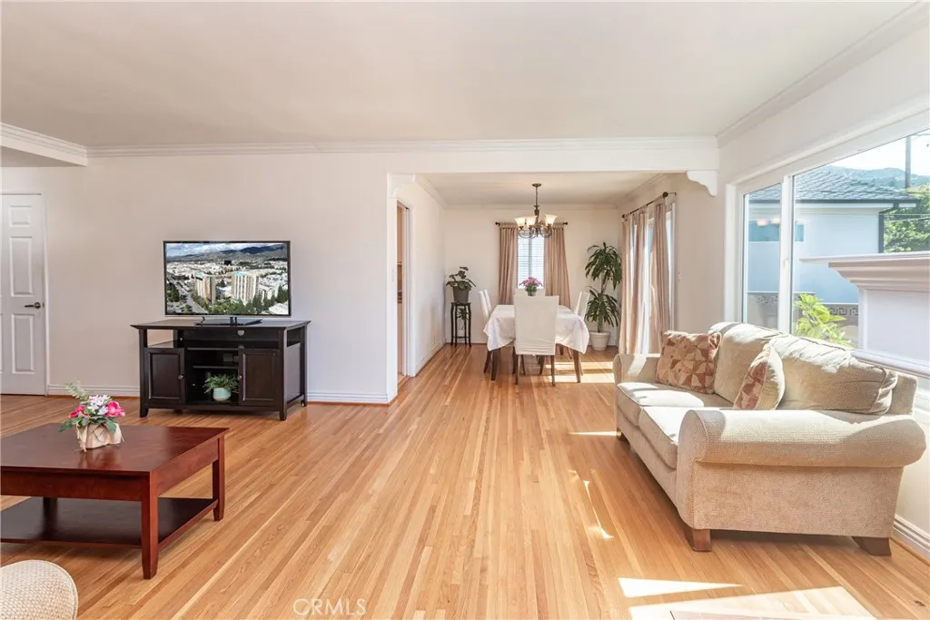 Additional image 28 of 1030 E San Jose Ave, Burbank, CA 91501