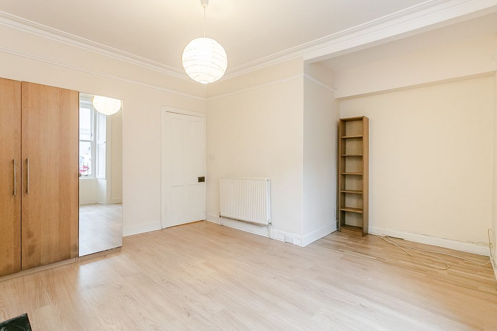 Additional image 8 of 1 bed flat for salePrince Regent Street, Leith, Edinburgh EH6