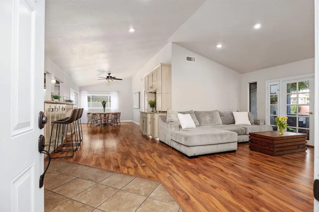 Additional image 5 of 1733 Schooner Way, Carlsbad, CA 92008