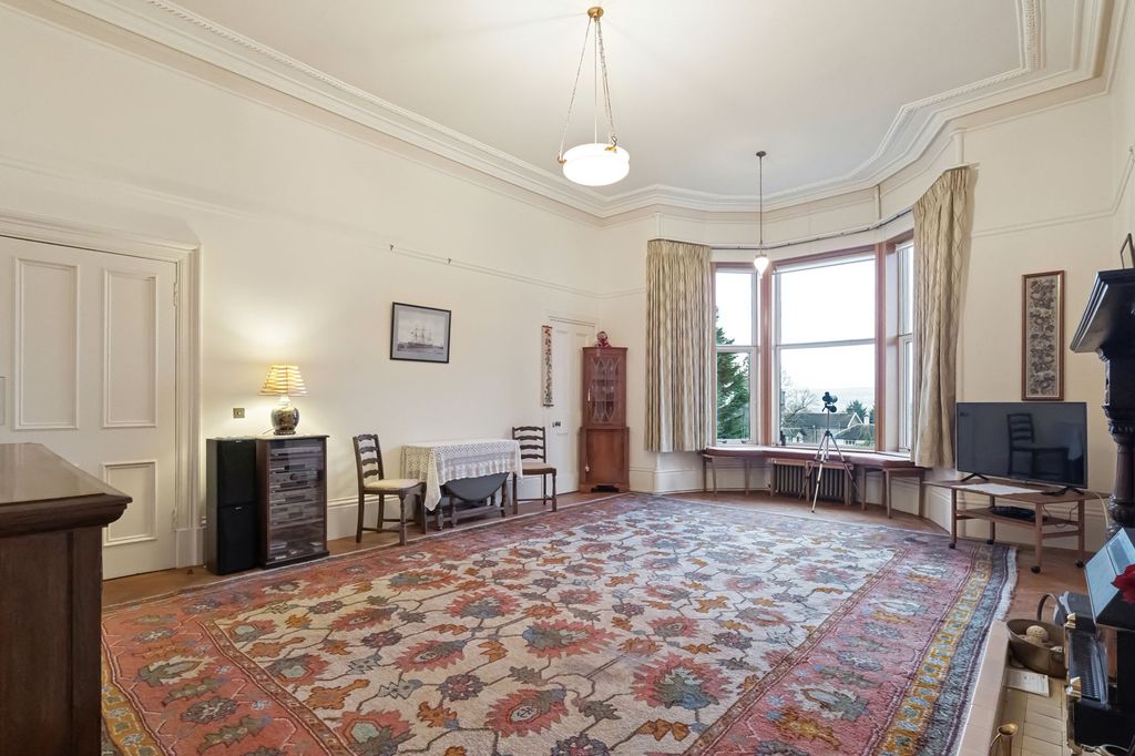 Additional image 5 of 3 bed flat for sale3 West Abercromby Street, Helensburgh G84