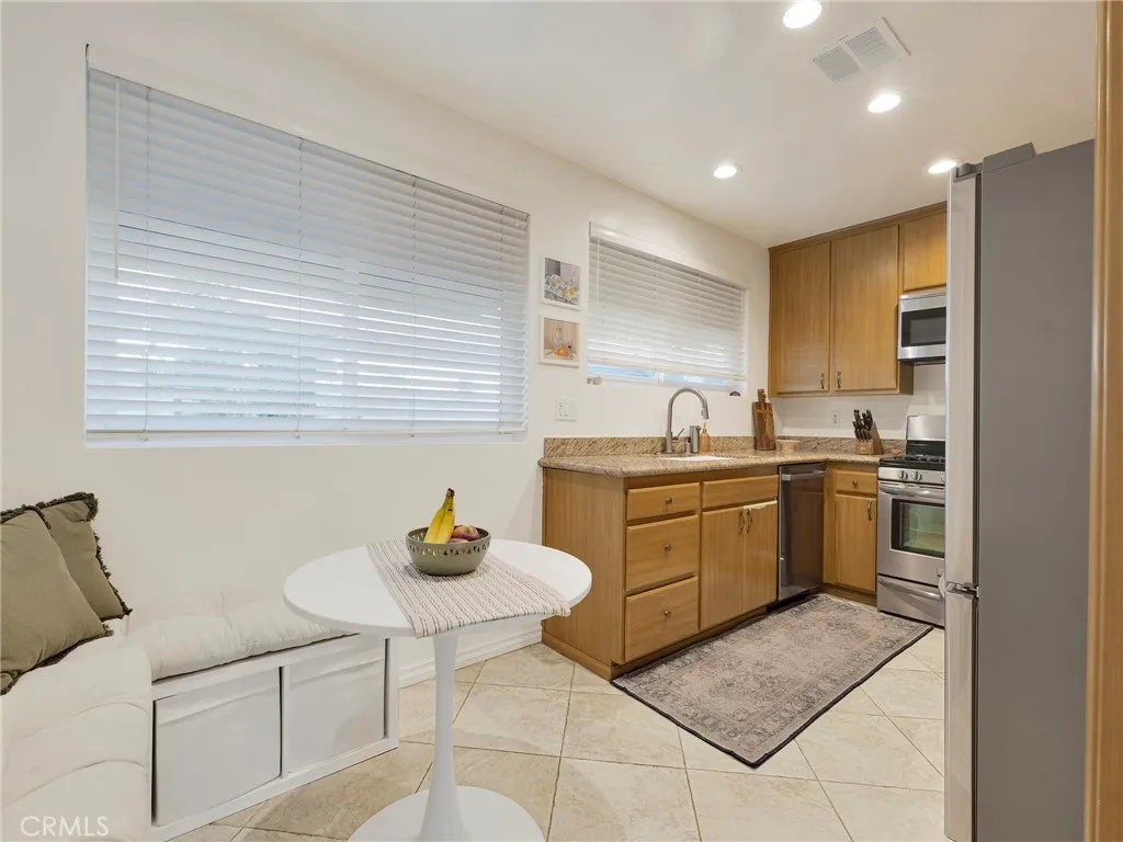 Additional image 71 of 12803 Bloomfield St Unit 2, Studio City, CA 91604