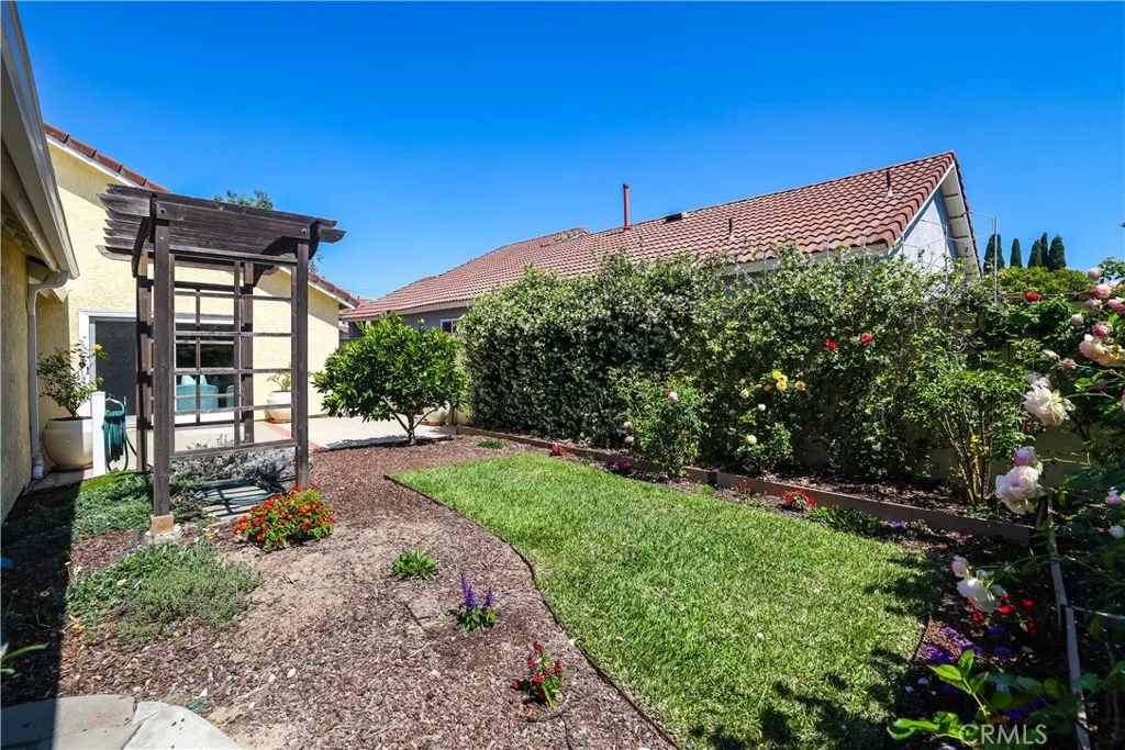 Additional image 46 of 270 S Raspberry Ln, Anaheim Hills, CA 92808