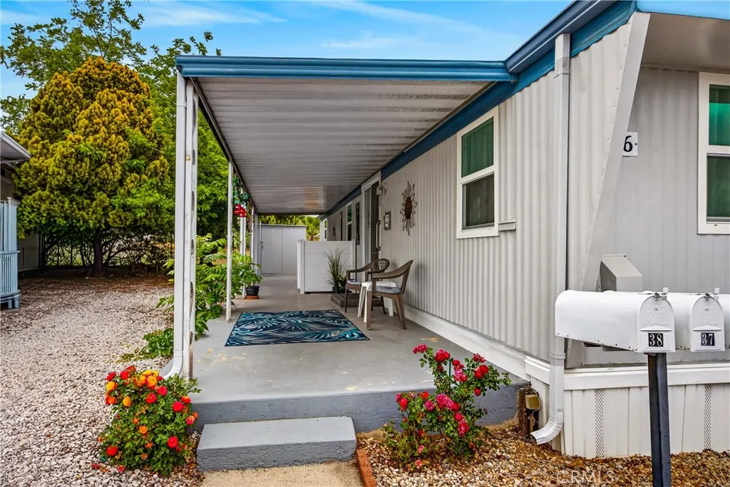 35011 Avenue E Unit 36, Yucaipa, CA 92399 photo 4