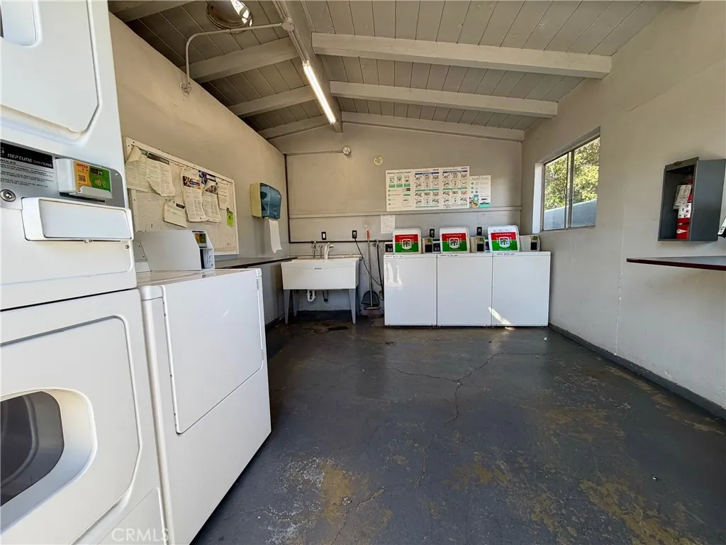 Additional image 32 of 1203 W 6th St Unit 9, Corona, CA 92882