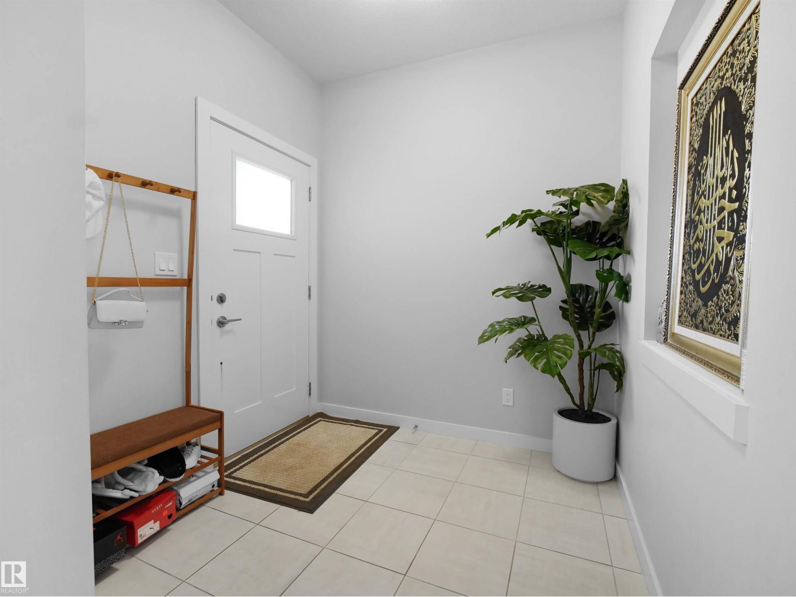 Additional image 4 of 9143 Pear Drive SW, Edmonton, AB, T6X2N8