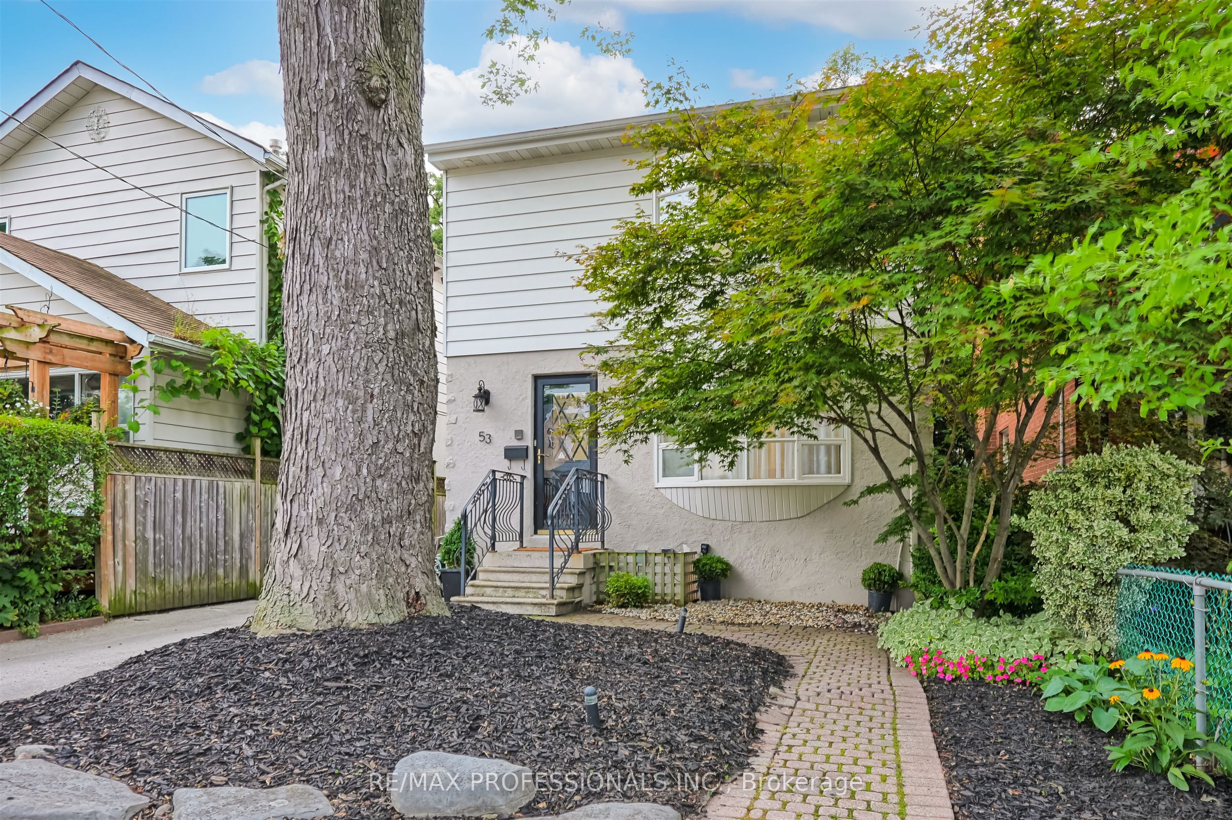 Additional image 6 of 53 Tilden Crescent, Toronto, ON, M9P 1V8