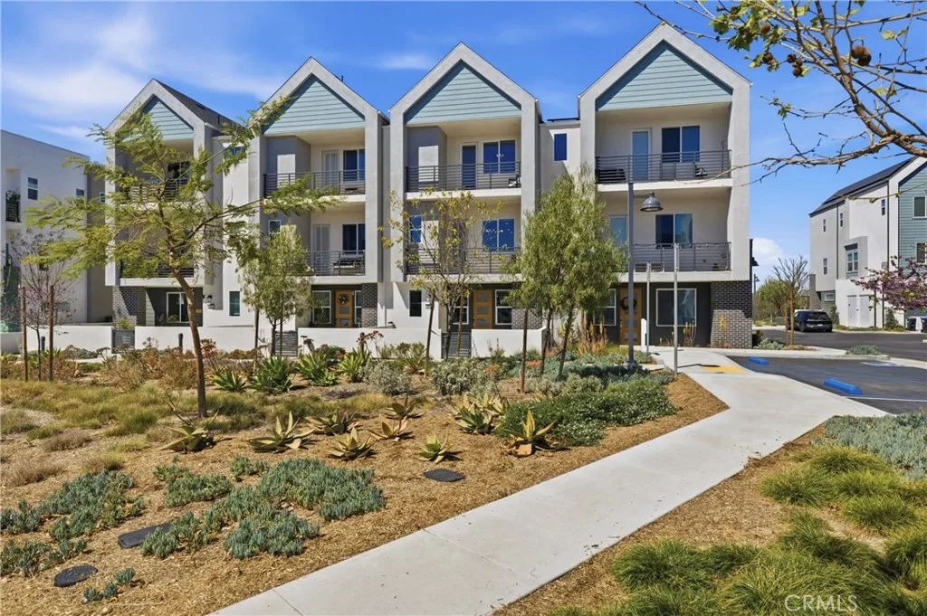 Additional image 77 of 253 Sash, Irvine, CA 92618