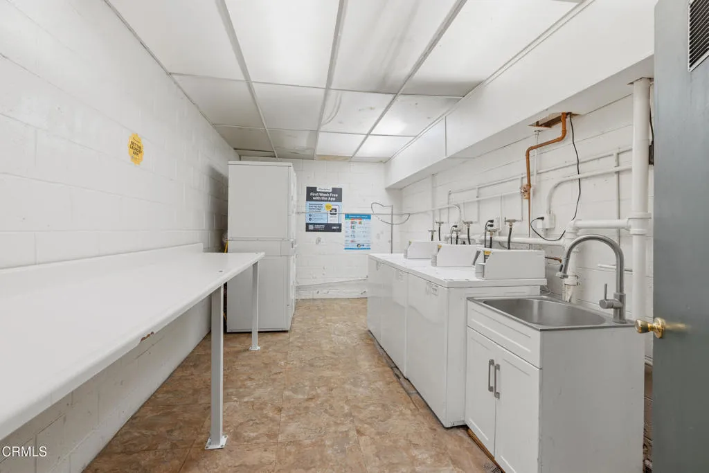 Additional image 70 of 1015 N Michillinda Avenue Unit 304, Pasadena, CA 91107