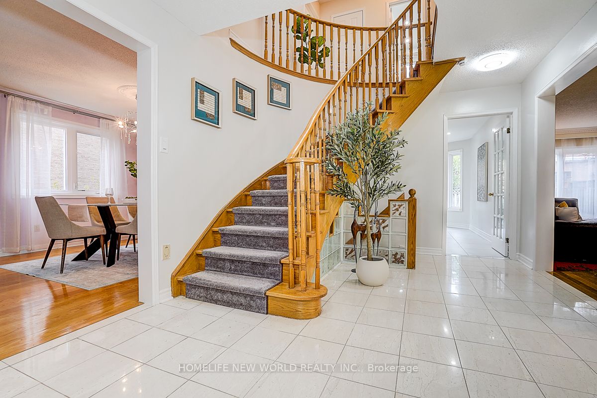 Additional image 4 of 16 Kew Gdns N/a, Richmond Hill, ON, L4B 1R4