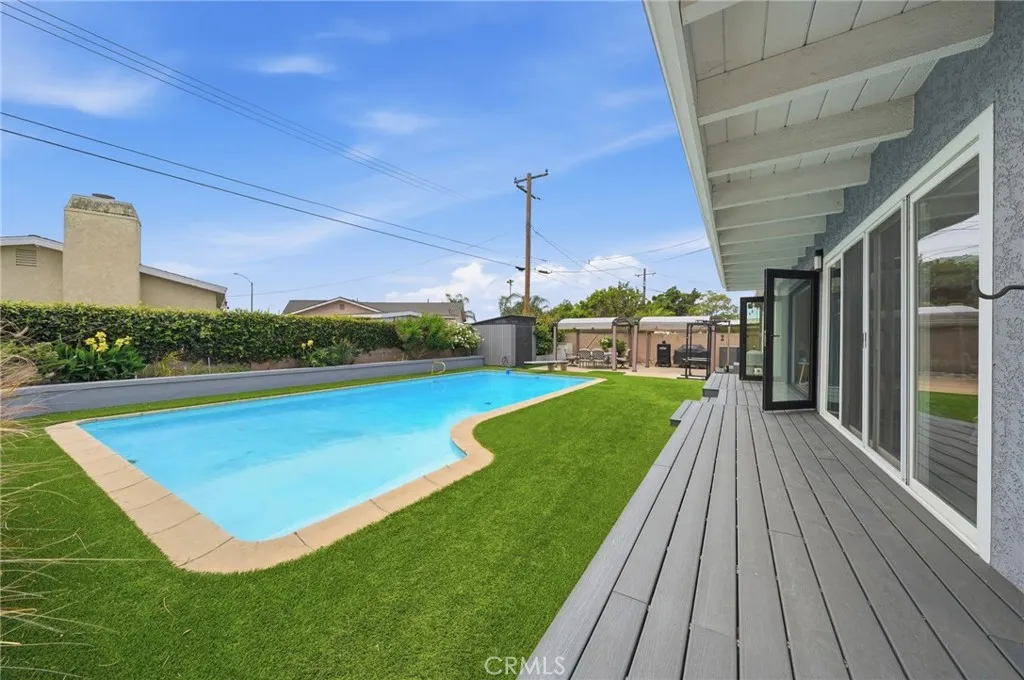 Additional image 106 of 2858 W Keys Ln, Anaheim, CA 92804