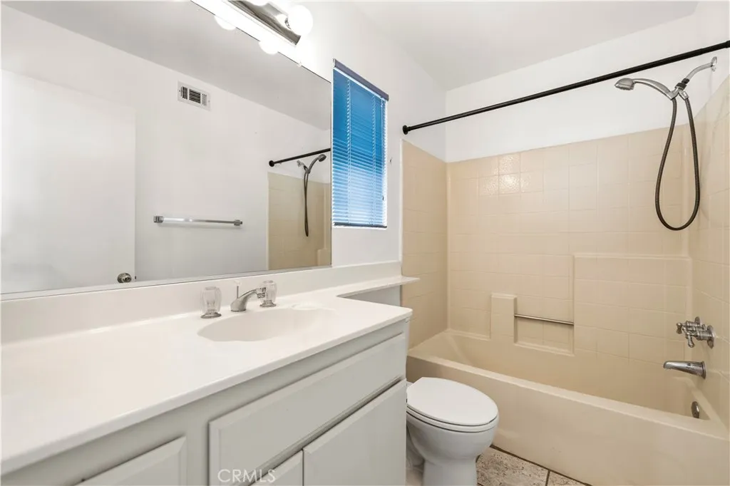 Additional image 53 of 22713 Copper Hill Dr Unit 44, Saugus, CA 91350