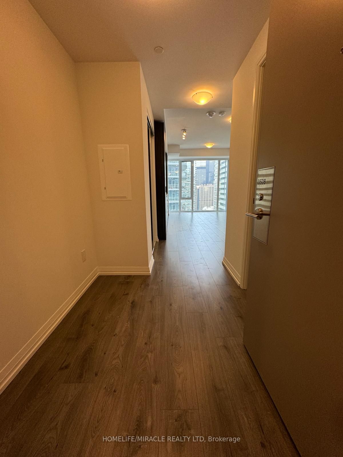 Additional image 3 of 3508-8 Widmer Street, Toronto, ON, M5V 0W6