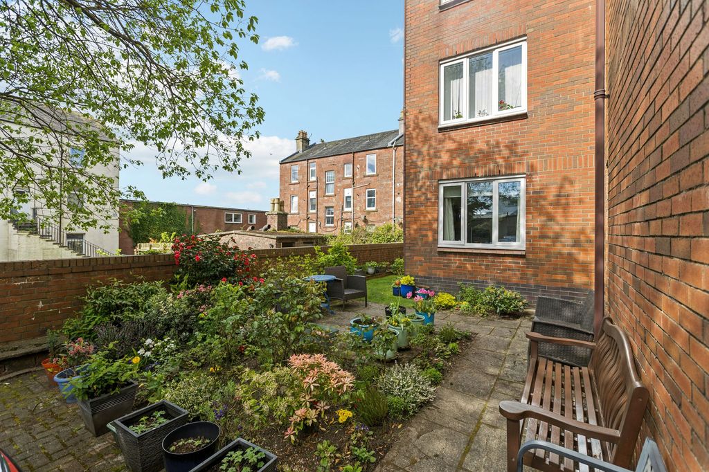 Additional image 33 of 1 bed flat for saleFlat 19 Princes Court, Helensburgh G84