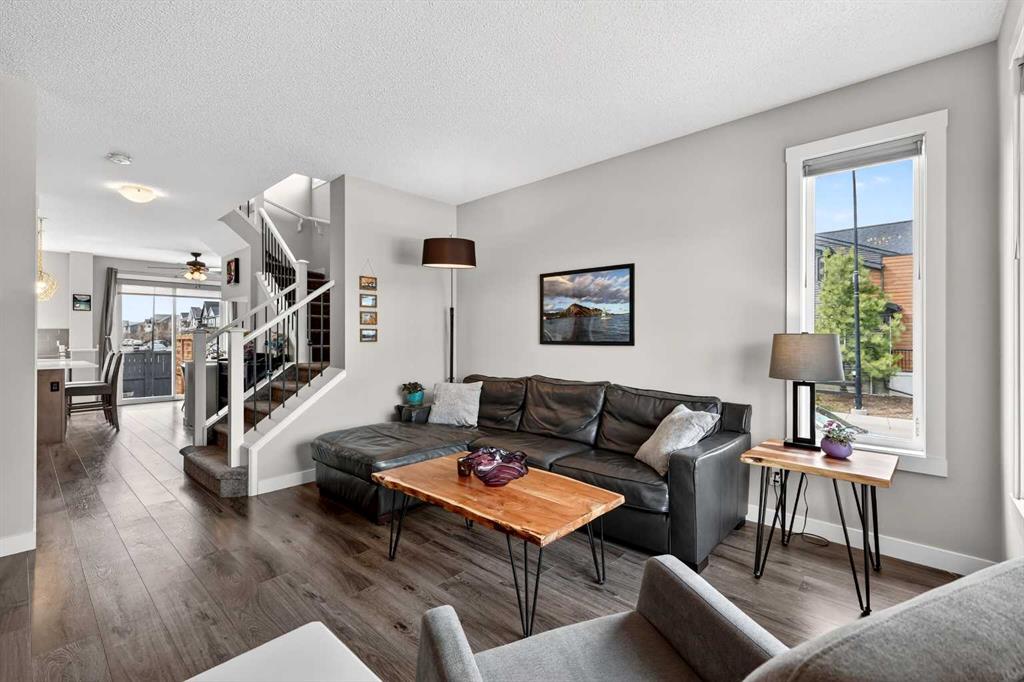 Additional image 6 of 305 Seton Circle SE, Calgary, AB, T3M 2V8