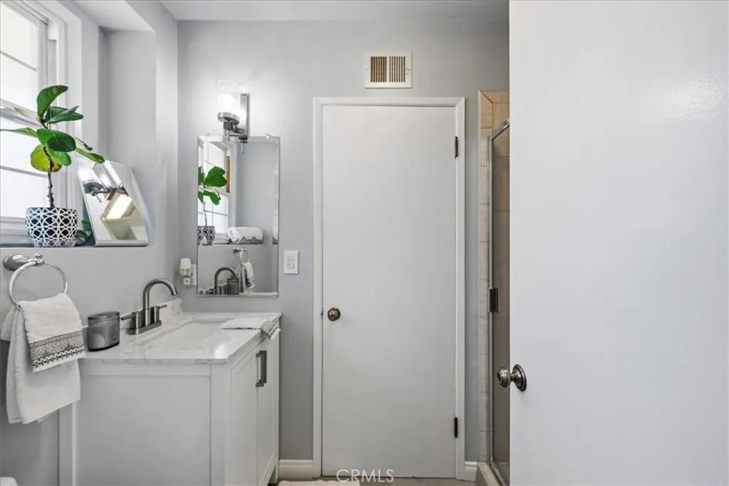 Additional image 64 of 19010 Community St, Northridge, CA 91324