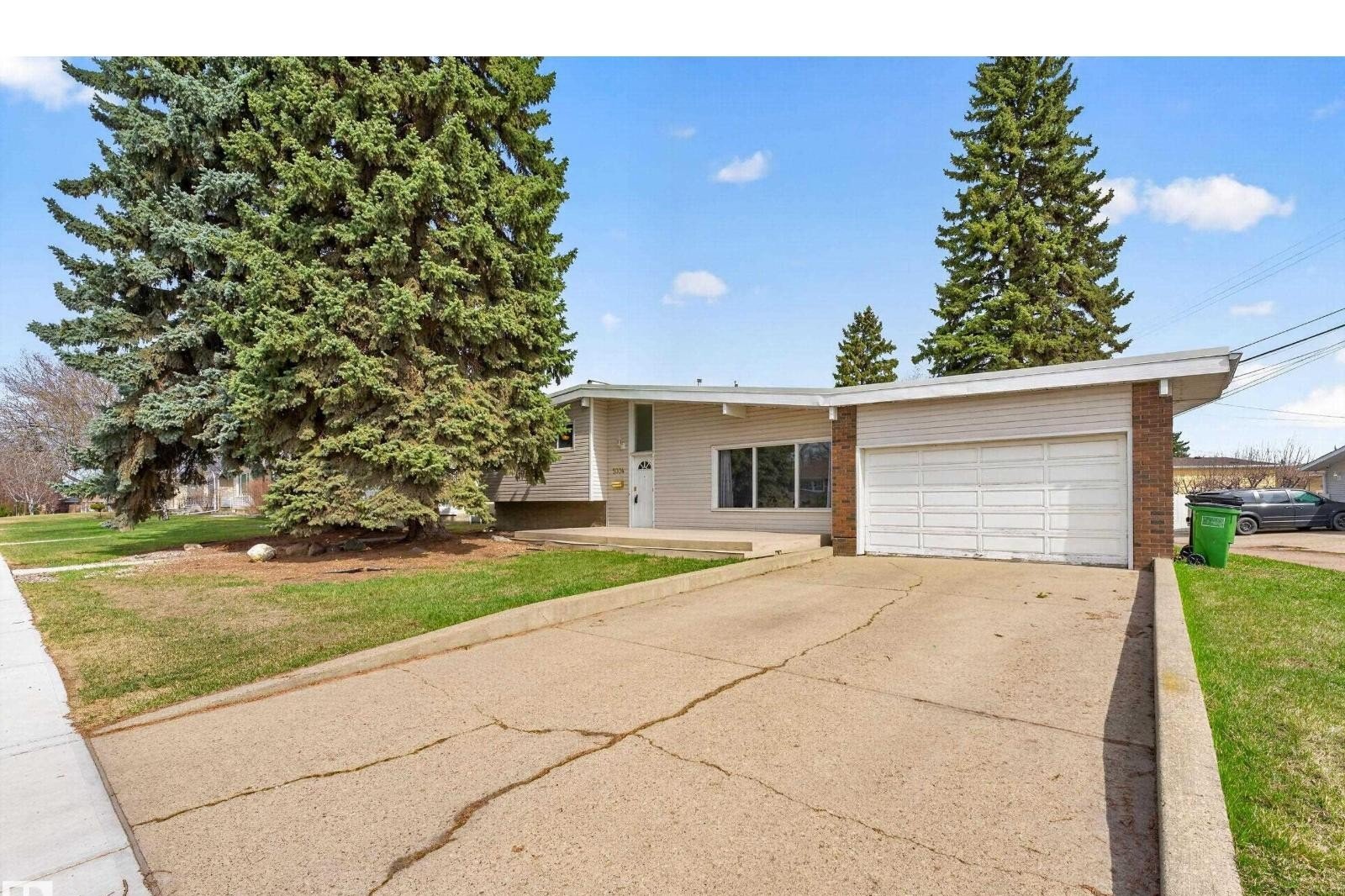 Additional image 8 of 5304 90a Avenue NW, Edmonton, AB, T6B0P8