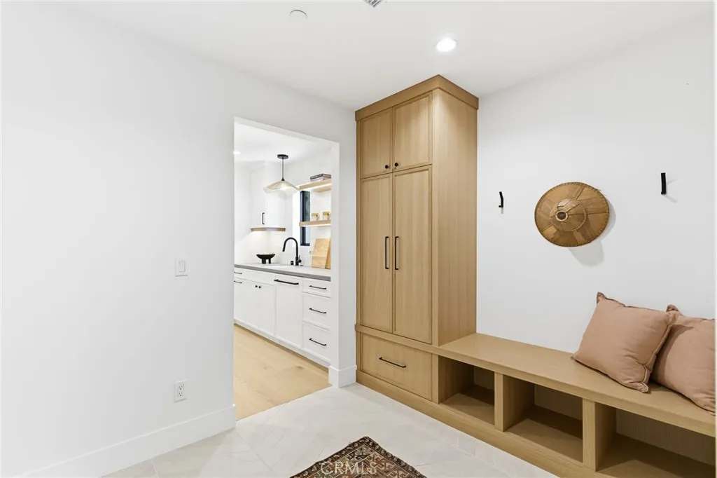 Additional image 47 of 3024 Country Club Dr, Costa Mesa, CA 92626