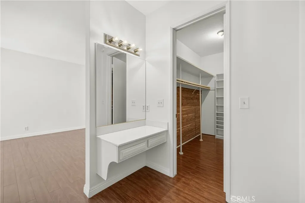 Additional image 14 of 5216 Yarmouth Avenue Unit 305, Encino, CA 91316