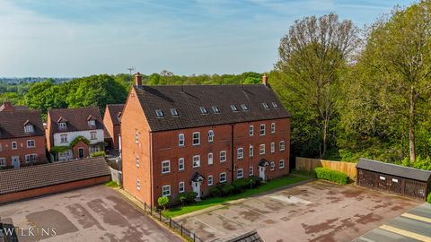 Nether Hall Avenue, Birmingham, West Midlands B43