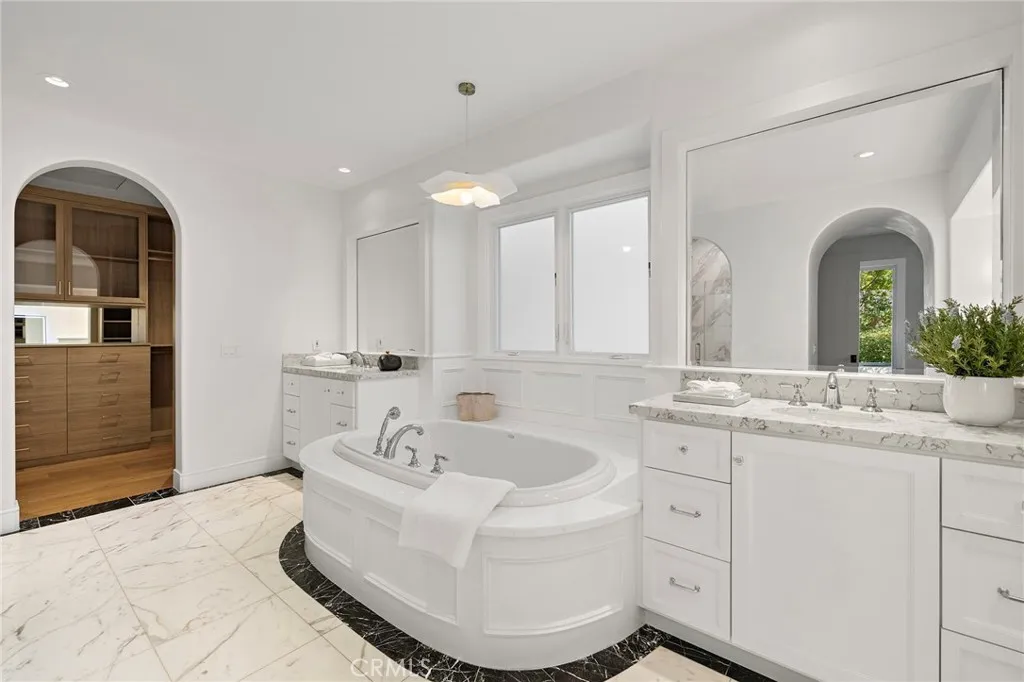 Additional image 32 of 15 Seabluff, Newport Beach, CA 92660