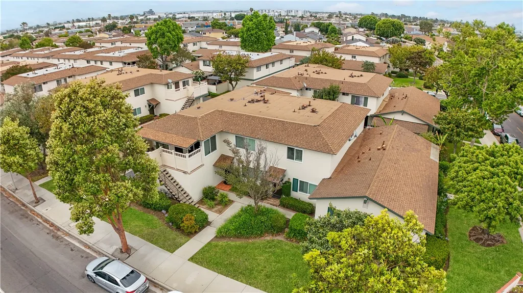 Additional image 26 of 1651 237 Street Unit C, Harbor City, CA 90710