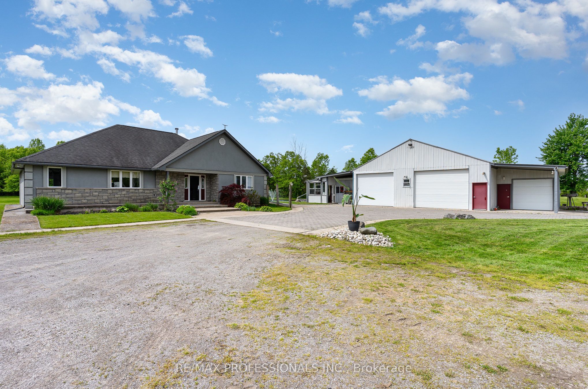 Additional image 2 of 1961 Townline Road, Fort Erie, ON, L0S 1S0