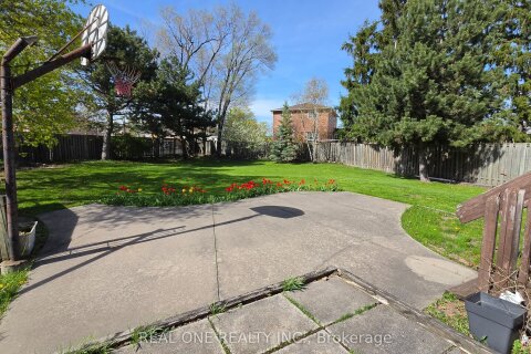 Additional image 8 of 4157 Sandover Court, Mississauga, ON, L5C 3K8