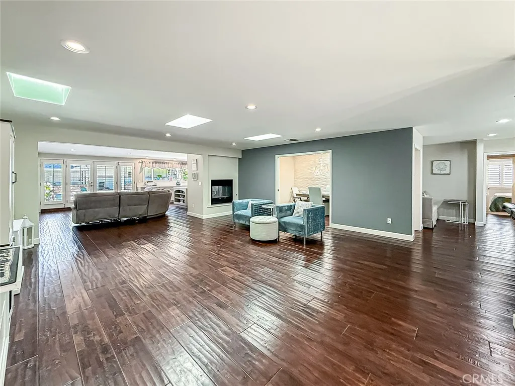 Additional image 88 of 23433 Hatteras St, Woodland Hills, CA 91367