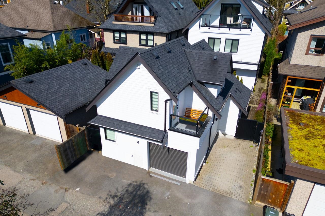 Additional image 3 of 1026 13th Avenue E, Vancouver, BC, V5T 2L8
